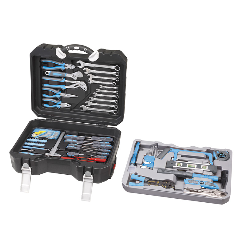 VALIGETTA CON UTENSILI E ACCESSORI PZ 132